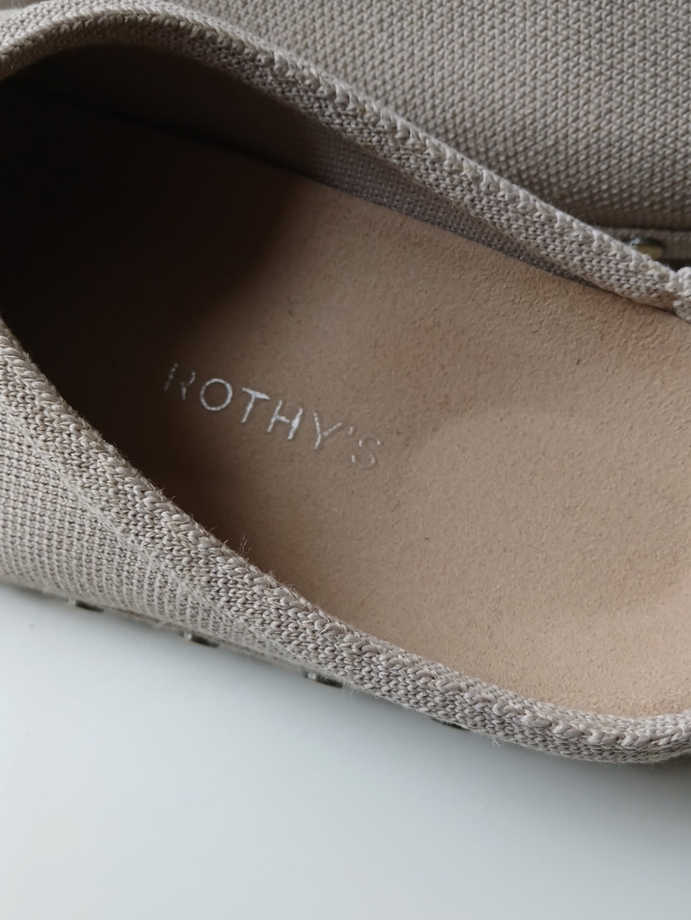 Rothy's Casual Clog Gold Stud Detail Cream Women's 9 - Picture 5 of 7